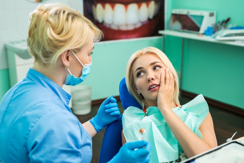 patient visiting an emergency dentist in Dallas